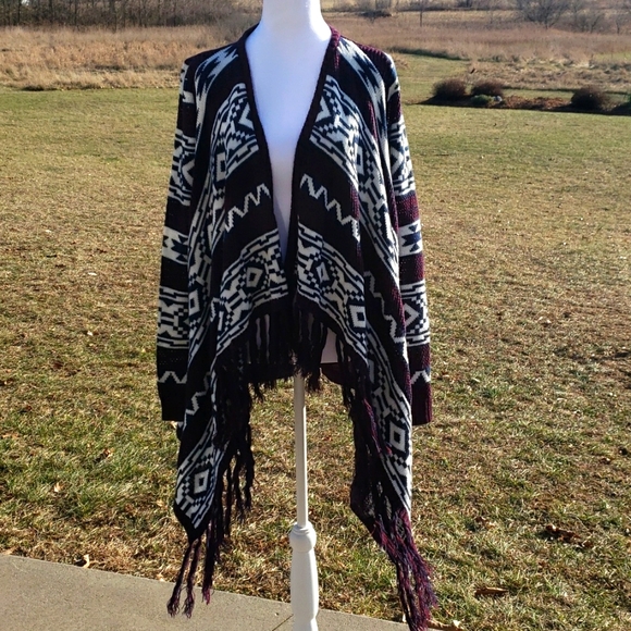 Cloud Chaser Sweaters - Cloud Chaser Tappered Front Cardigan with fringe